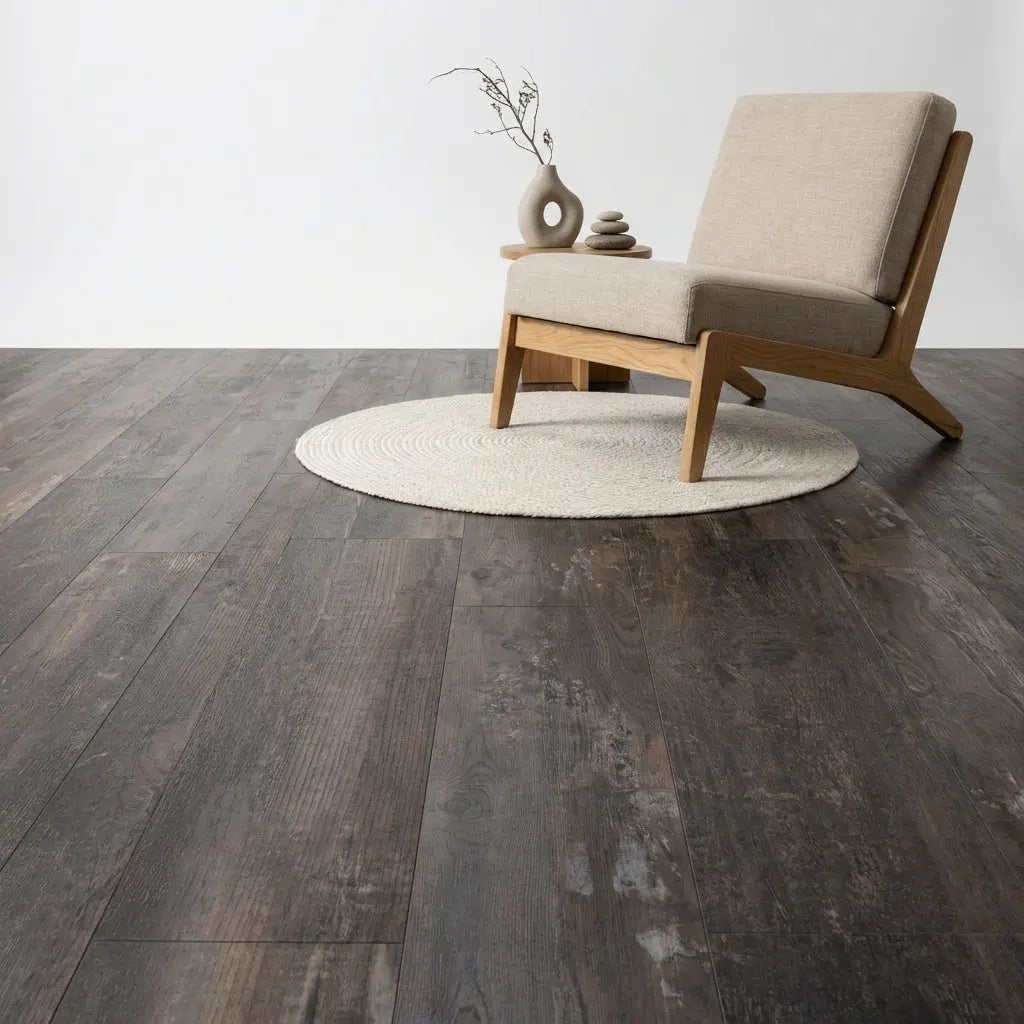 Lux Tenebrae Rechte Plank Charred Black Oak Plak PVC yarenza