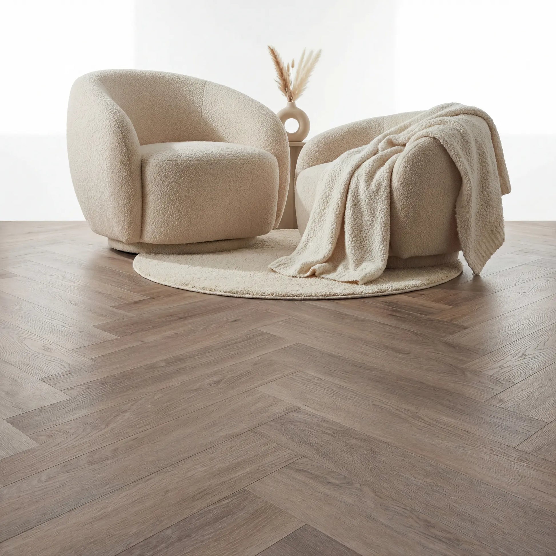 Lux Tenebrae Visgraat Smoky Oak Plak PVC yarenza